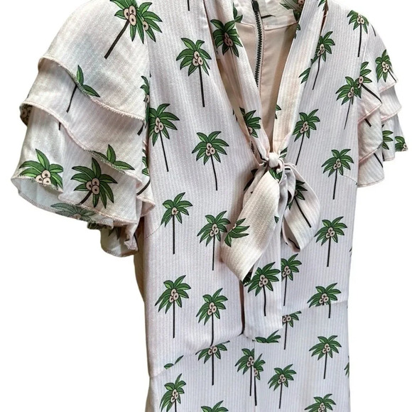 Alice & Olivia - “Macall” Short-Sleeve, Palm-Tree Print Romper - Size 0, Pink - Picture 6 of 17